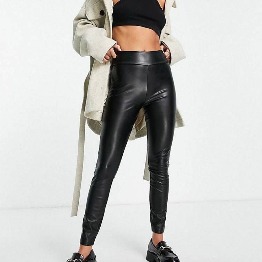 Abercrombie & Fitch Size S Leggings Black Faux Leather Vegan Pants Skinny